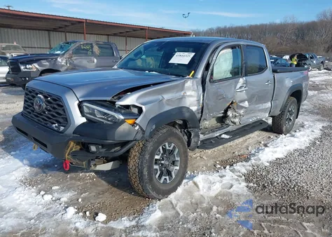 2021 Toyota Tacoma Trd Off-Road z USA, uszkodzony, nr VIN 5TFDZ5BN2MX067967